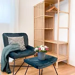 Myplace Lauterach, Gaestezimmer Im Herzen Von Vendégház