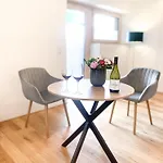 Myplace Lauterach, Gaestezimmer Im Herzen Von 3* 劳特阿赫
