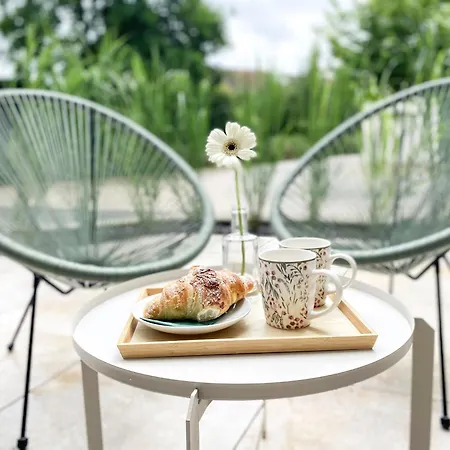 Neueroeffnung! Gaestezimmer Im Herzen Von Vendégház 3*